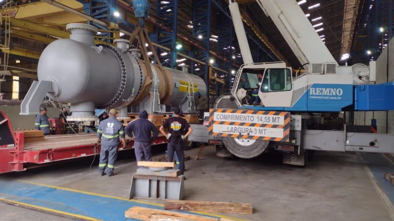 Locação de carreta prancha para transporte