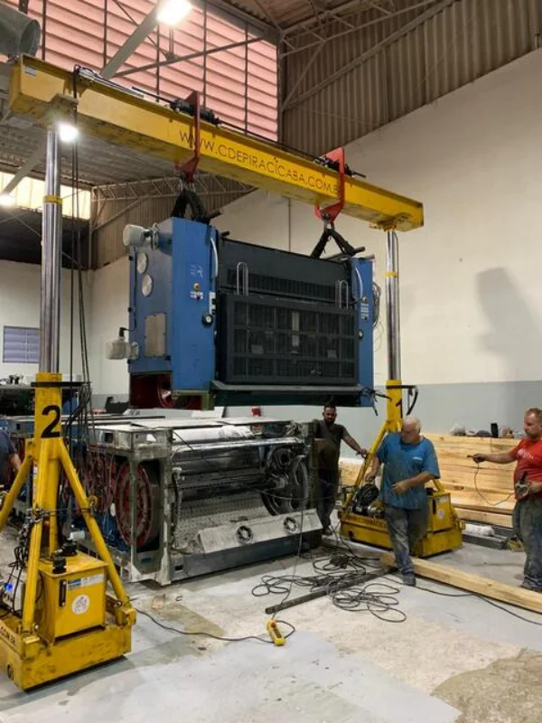 Montagem de pórticos